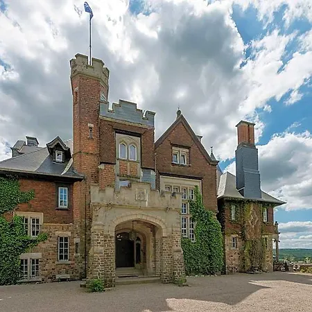 Castle In With View Heated Pool 3*