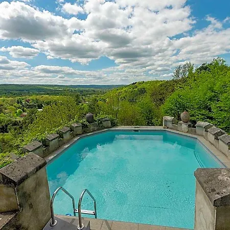 호텔 Castle In With View Heated Pool